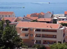 Apartments and rooms by the sea Tucepi, Makarska - 6058