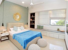 ARON'S Lavinia EMERALD