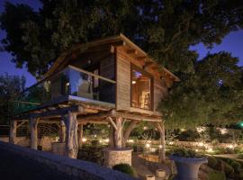 Stolidi Mou Treehouse, villa in Atsipopoulo