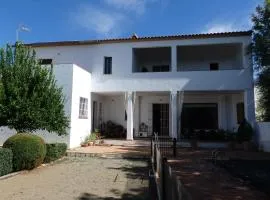 Casa Aldea de la Corte