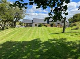 Holiday Home Forest Den by Interhome, hotel in Nantglyn