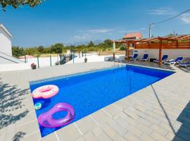 Apartment Nina by Interhome, hotel in Anić