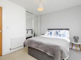 Royal Derby Hospital Luxury House, apartment in Derby