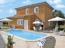 Holiday Home Sa Coma by Interhome, villa i Sa Coma