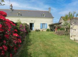 Holiday Home Les Landes du Chinonais by Interhome, ξενοδοχείο σε Huismes