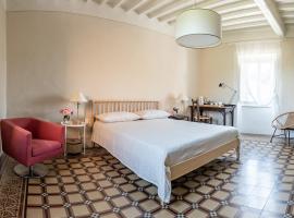 La Dimora di Corte a Lucca, מלון עם חניה בלוקה