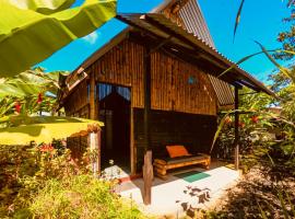 The Mudhouse Hostel Mompiche, hostel v destinaci Mompiche