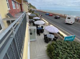 Mariners Hotel, hotel with parking in Seaton