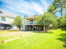 Wingspan by Oak Island Accommodations