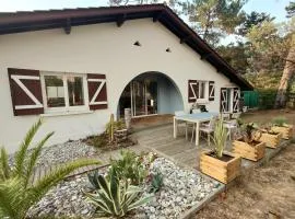 maison landaise à proximité de la plage et centre