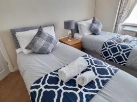 Contractors Home from Home