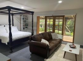 The Garden Suite, apartamento em The Patch