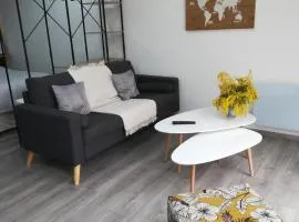 STUDIO A 2 MN DE L A75