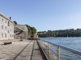 Clarence Riverside, Royal William Yard, apartment in Plymouth