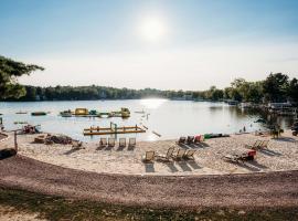 Aloha Beach Resort, hotel em Wisconsin Dells