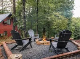 Pioneer Lodge - Cozy Cabin in Blue Ridge