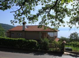 Apartments with a parking space Opric, Opatija - 7726, apartment in Opric