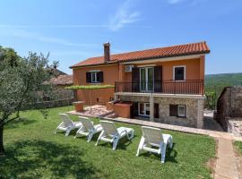 Family friendly house with a parking space Sveti Martin, Central Istria - Sredisnja Istra - 7849, accommodation in Ružići