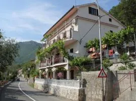Apartments and rooms with parking space Moscenicka Draga, Opatija - 7772
