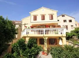 Apartments with a parking space Mali Losinj (Losinj) - 7940
