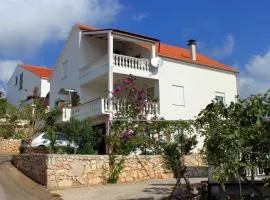 Apartments by the sea Zavalatica, Korcula - 9280