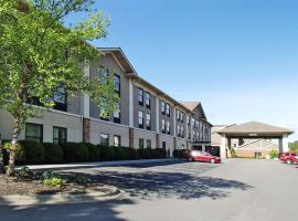Quality Inn & Suites University, hotel in Boone