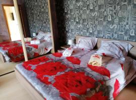 Sweet Home En Gaume, hotel i Chiny