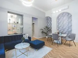 Luxury Gold 2 bedroom apartment