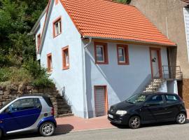 Ferienhaus zum Ulfenbachtal, hotel u gradu Vald Mihelbah