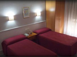Hostal Atienzar: Albacete'de bir otel