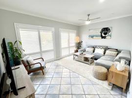 Ally’s Umina Oasis, pet-friendly spa coastal oasis, villa a Umina