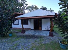 Casa Samia, cottage in Cahuita