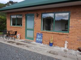 Cosy Nights - modern, self-contained with parking, hotel en Kerikeri