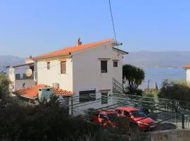 Apartments by the sea Slatine, Ciovo - 9453