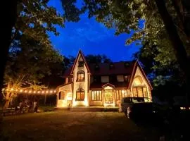 Panketo Lodge & Yoga Studio