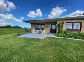 Haus Weidblick mit Weitblick, hotelli kohteessa Wangerland