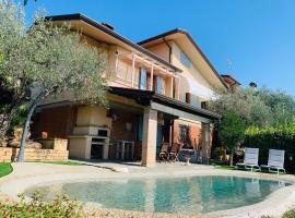 Le Lanterne - Villa vista mare, holiday home in Massarosa