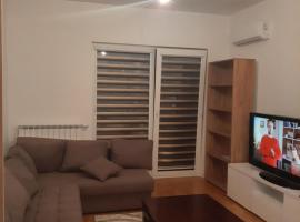 Stan na dan Bulevar-Studio apartman, hotel v destinaci Sarajevo