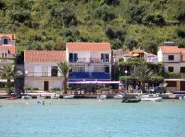 Apartments by the sea Zuljana, Peljesac - 10218