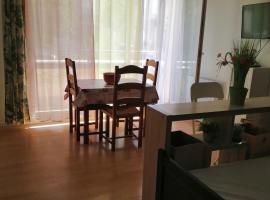 KIEVAILLE, ξενοδοχείο σε Plaisir