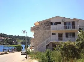 Apartments by the sea Brna, Korcula - 10057