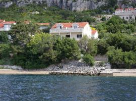 Apartments by the sea Viganj, Peljesac - 10116, hotel v Vignju