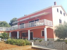 Apartments by the sea Lun, Pag - 11781, מלון בלון