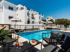 Sanders White Mountains Pool Villas, maison de vacances à Paphos