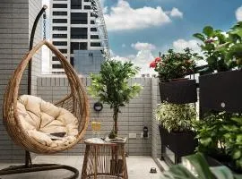 Comma Boutique Hotel