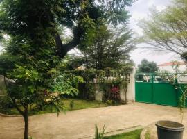 Casa de Ferias, beach rental in São Tomé