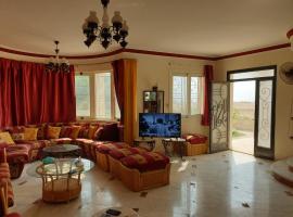 Amazing Sea View Villa @ Ras Sadr, hotell i Ras Sedr