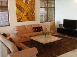 Beach Front Bungalow Tanjung Bungah