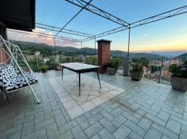 Tuscany Hills Penthouse, ξενοδοχείο σε Fivizzano