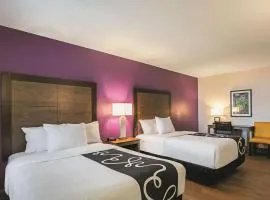 Wingate by Wyndham Galveston Beachfront at the Seawall